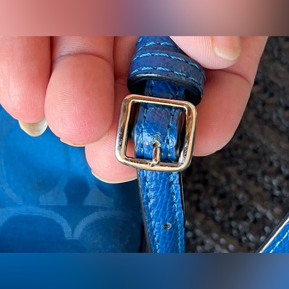 Coach Vibrant Blue Crossbody Bag - Picture 13 of 15